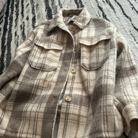 Zara Plaid Overshirt Jacket Shaket blogger favorite - Picture 6 of 11